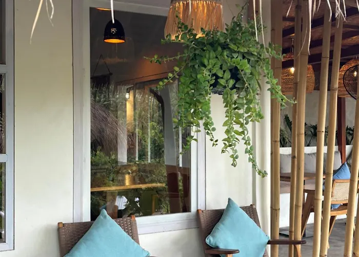 Kaje & Restaurant ホリデーパーク 2*
