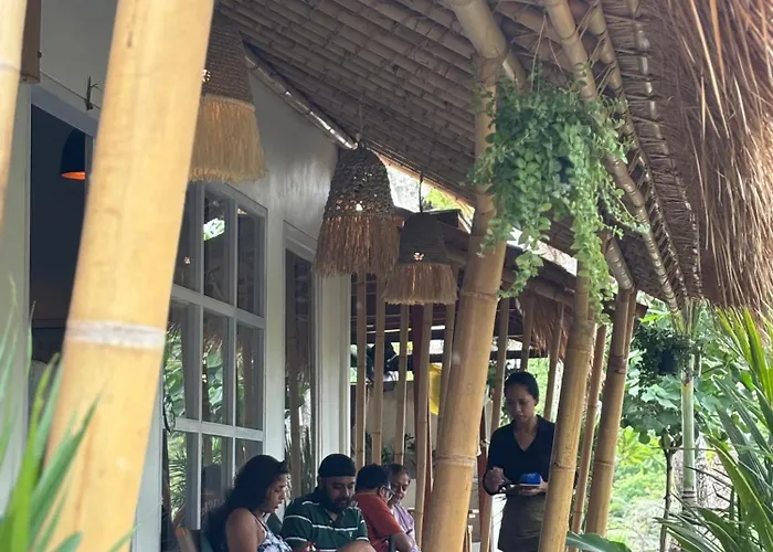 ホリデーパーク Kaje & Restaurant